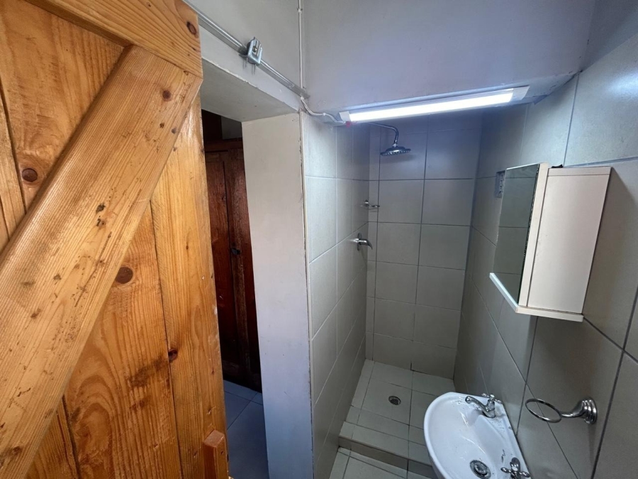 To Let 1 Bedroom Property for Rent in Amalinda Eastern Cape